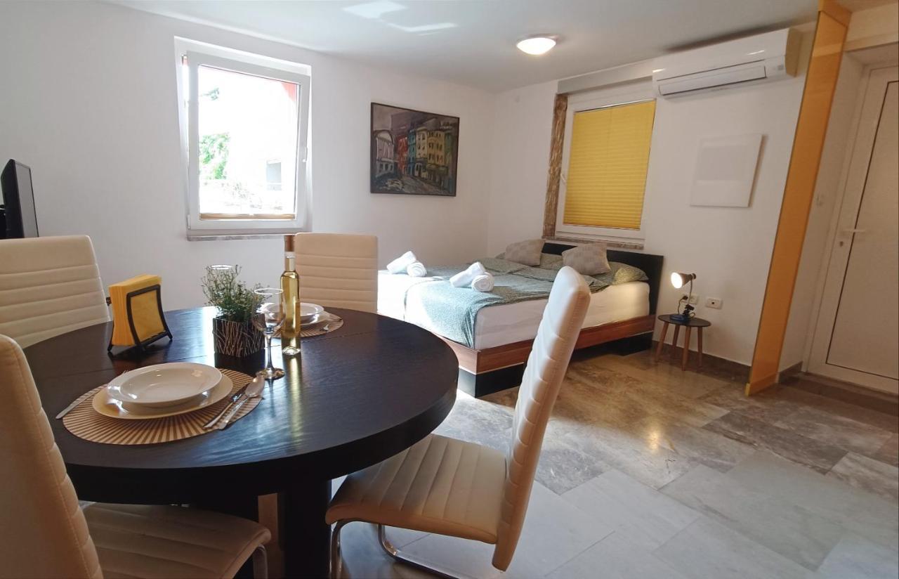 פיראן Apartment Tantadruj מראה חיצוני תמונה