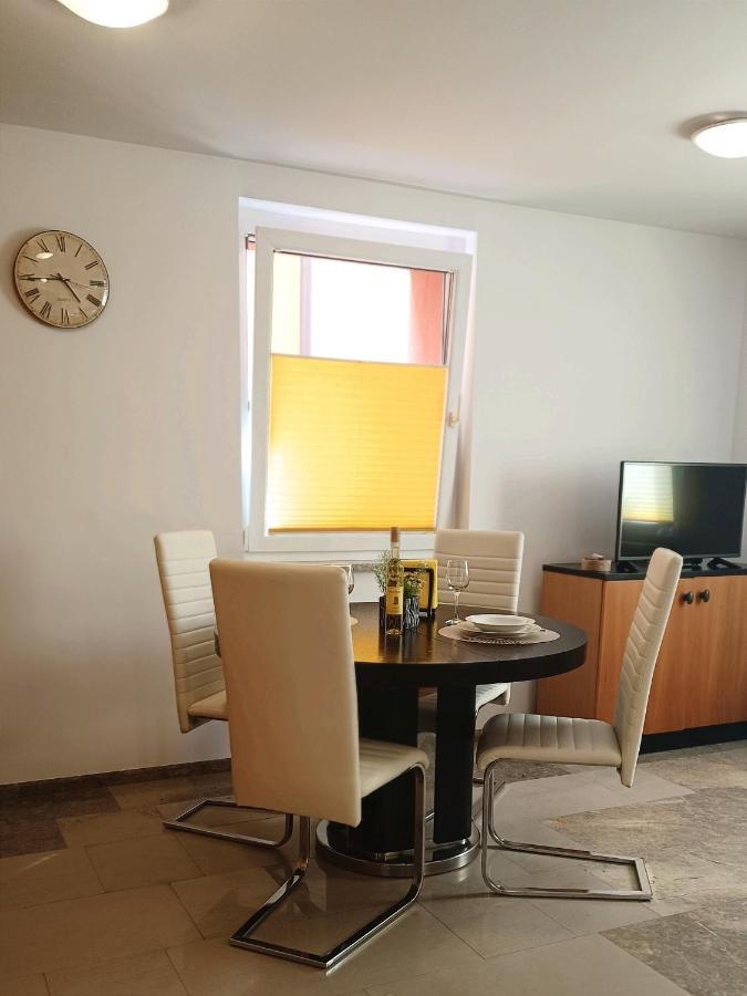 פיראן Apartment Tantadruj מראה חיצוני תמונה