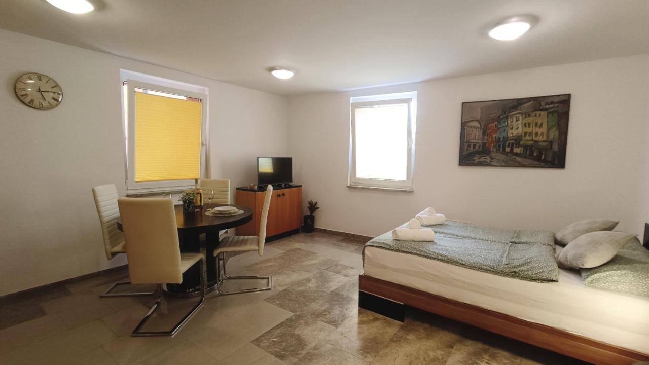 פיראן Apartment Tantadruj מראה חיצוני תמונה